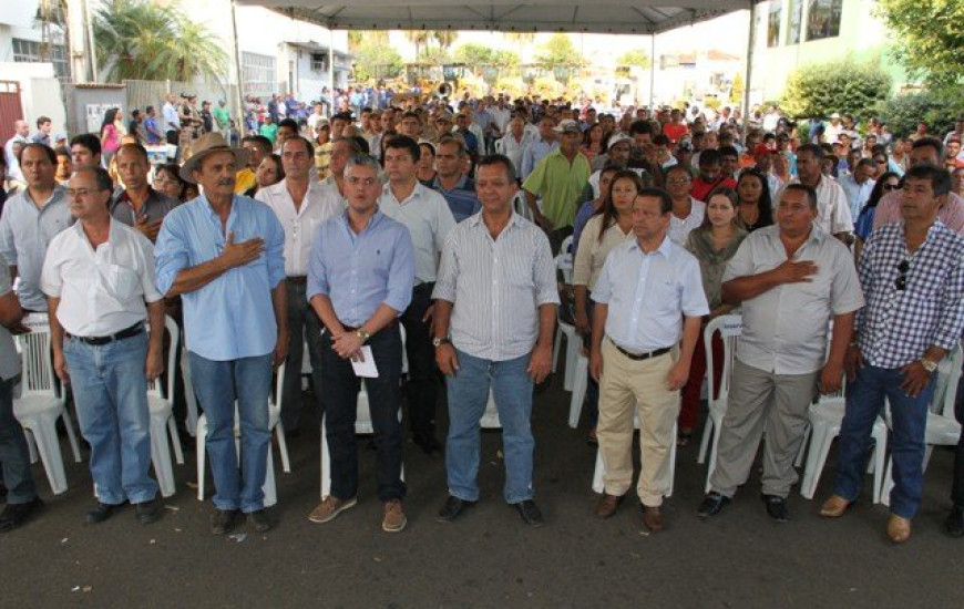 Otoniel recebeu prefeitos