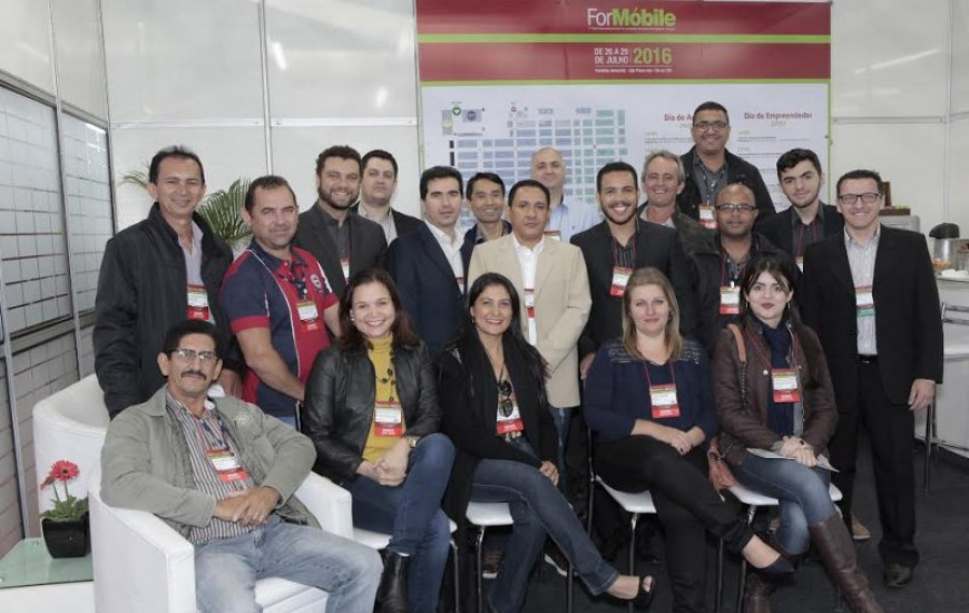 Empresários participam de feira em SP