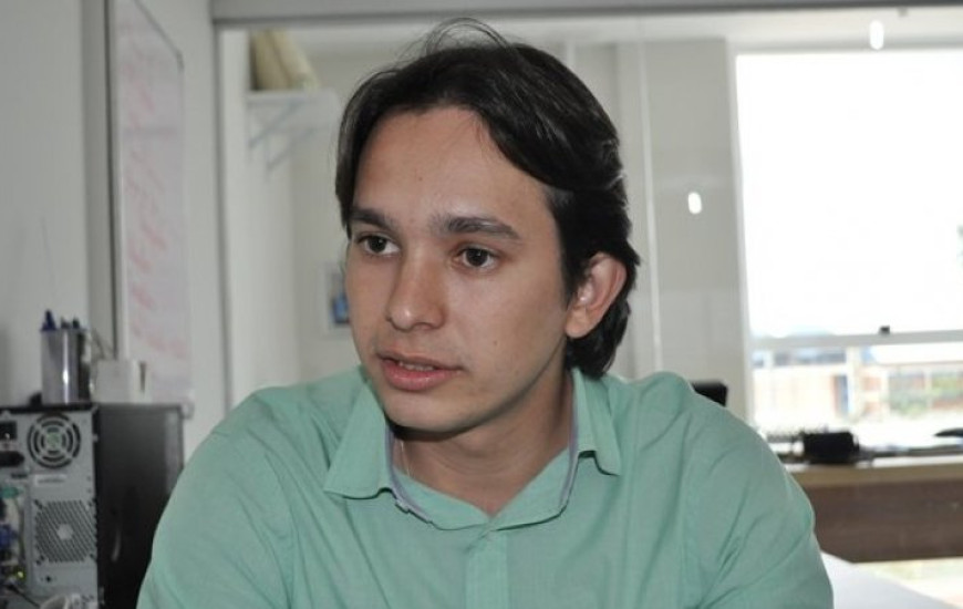 Prefeito afastado, Leonardo Cintra