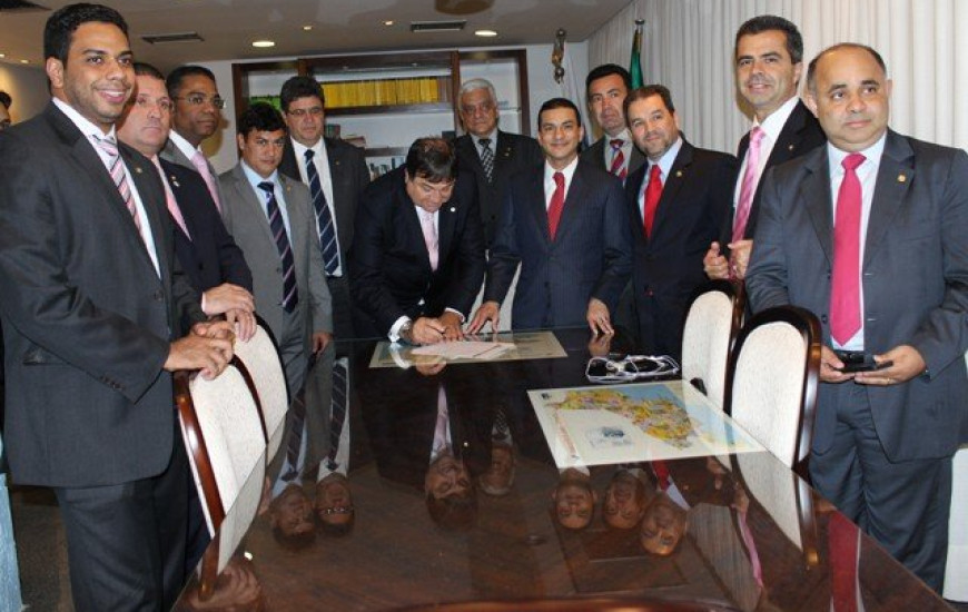 César Halum se filia ao PRB