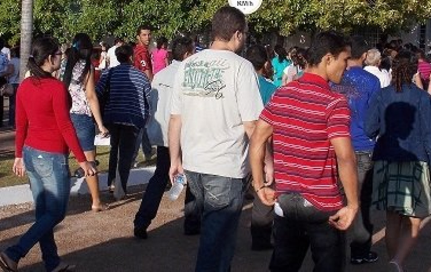 Candidatos fizeram provas neste domingo