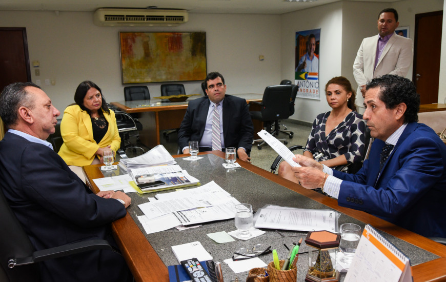 Projeto prevê redução de despesa com pessoal em até R$ 1.064.980,19 por mês