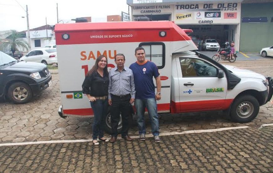 Prefeito recebeu nova ambulância