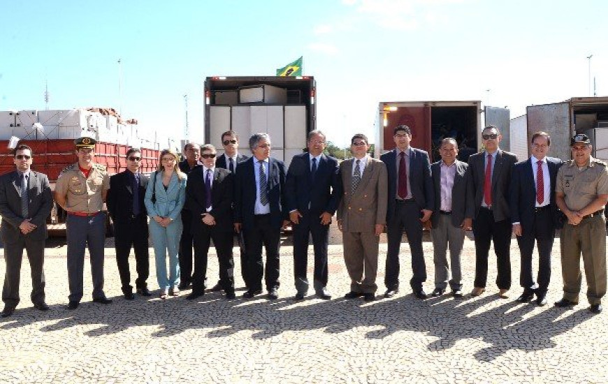 Equipamentos são entregues no Palácio Araguaia