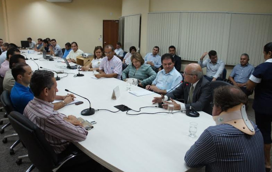 Reunião aconteceu na manhã desta 4ª