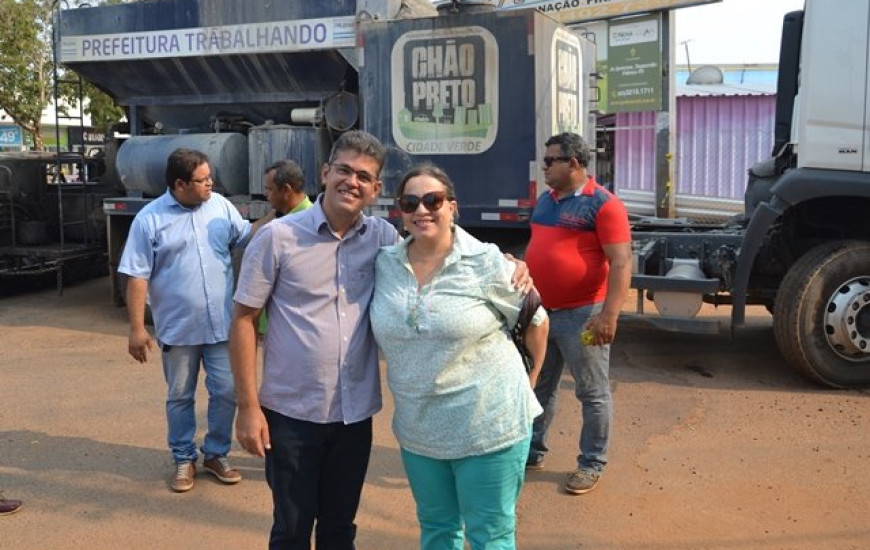 Milton Neris acompanha obras no Santa Fé