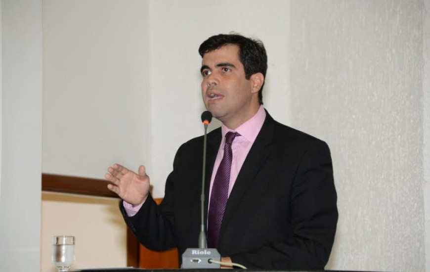 Deputado Ricardo Ayres anuncia data de audiência