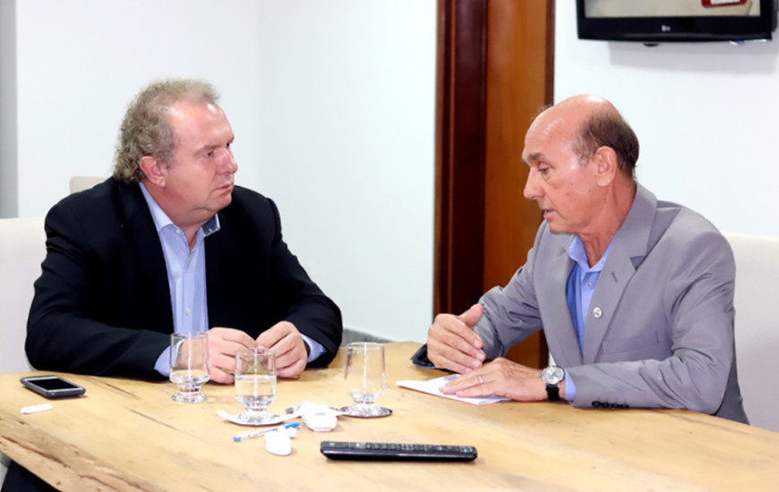 Presidente da Fecomércio, Itelvino Pisoni, e Mauro Carlesse.