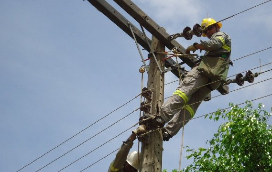 Desligamento programado em 10 cidades