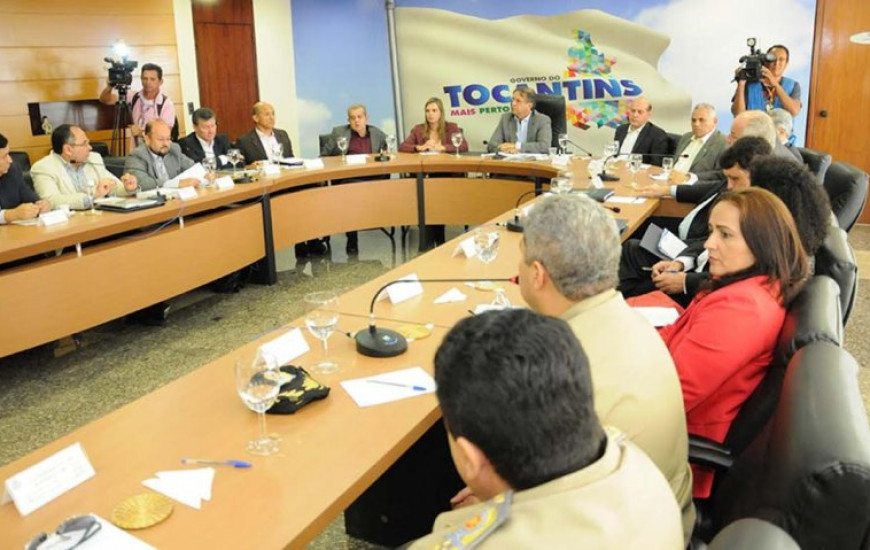 Governador reúne secretários no Palácio