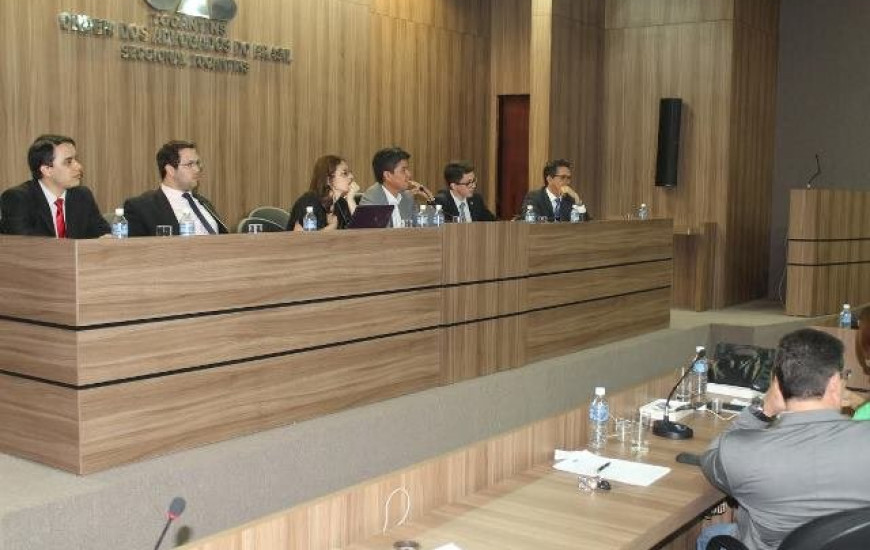 OAB obtém decisão em liminar