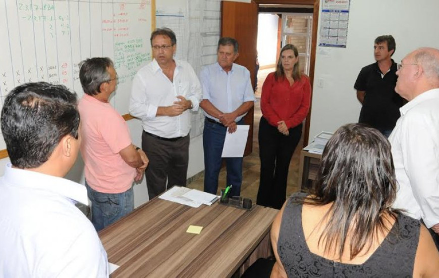 Governador visitou algumas pastas nesta 3ª