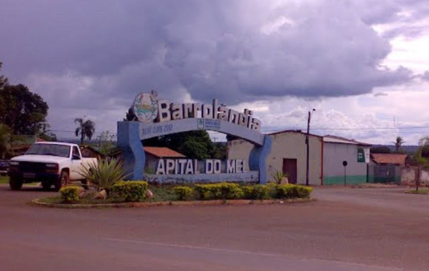 Em Barrolândia vice-prefeito tem salário suspenso