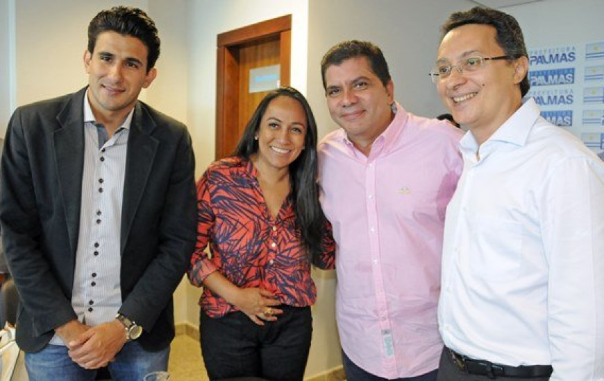 Amastha anuncia mini reforma administrativa