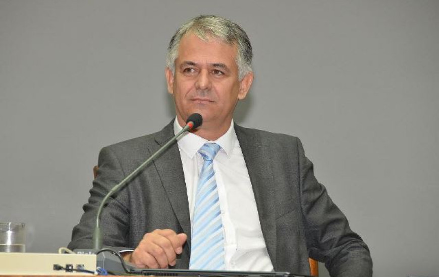 Jaime Café diz que a AL não pode subjugar-se ao Executivo