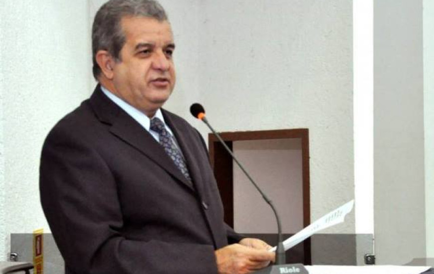 Télio Ayres defende aumento de impostos