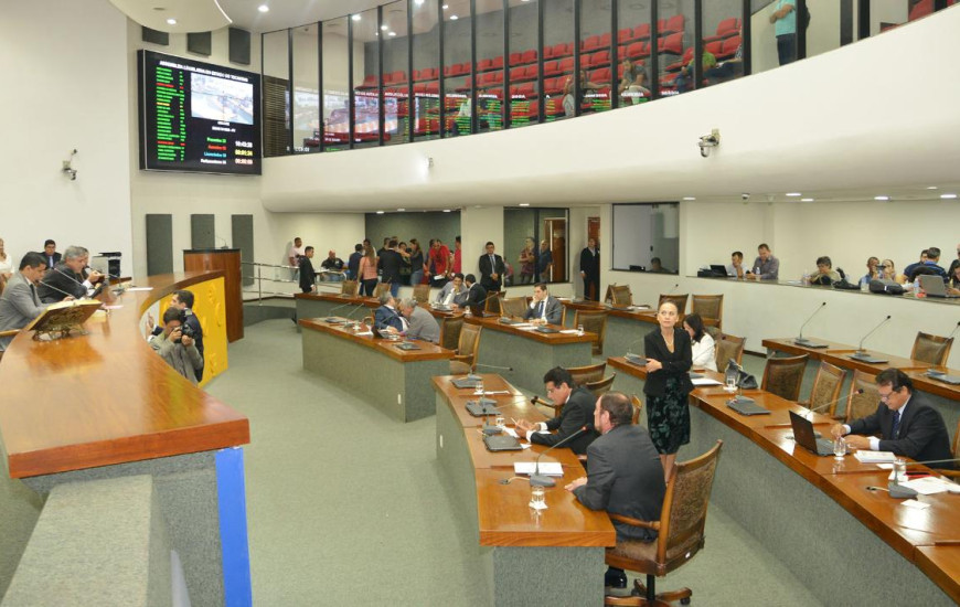 Deputados ainda não iniciaram apreciação da LOA 2019