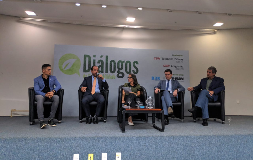  Sidney Soares, Moisés Gomes, Jocyelma Santana, Jones Carneiro, e Remis Tetu.