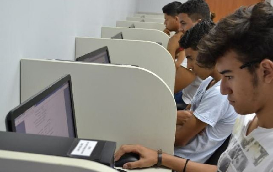 Senai oferta 13 cursos gratuitos em modalidade EAD