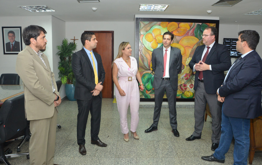 Luana promove parceria entre Souza Cruz e Polícia Civil