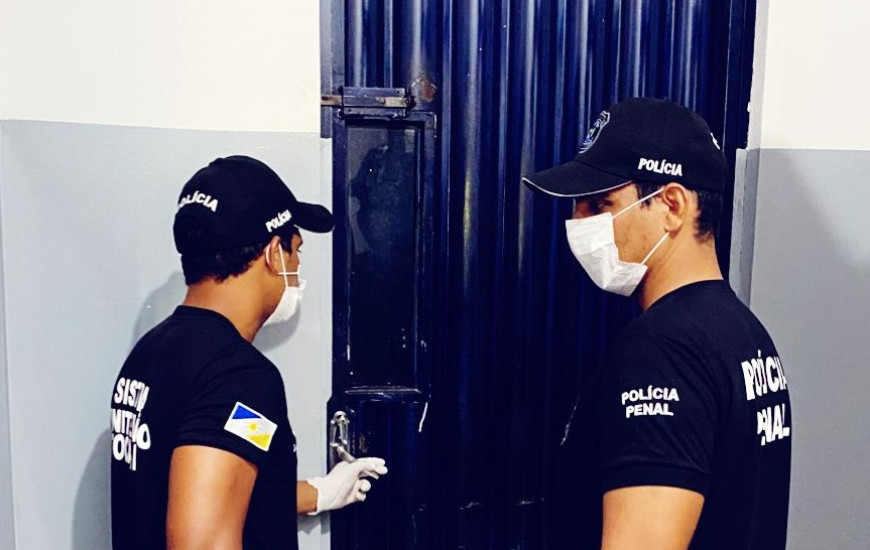 Utilização de equipamentos de proteção individual. 