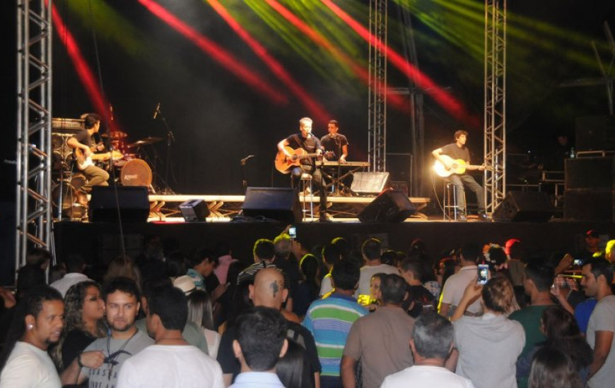 Show do cantor kiko zambianchi