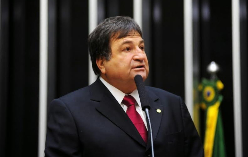 Deputado federal César Halum