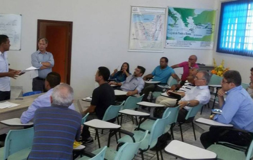 Reunião tratou de regularização de terrenos