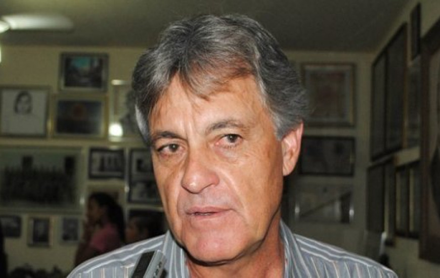 Ernani Siqueira deixa PSDB e Café assume