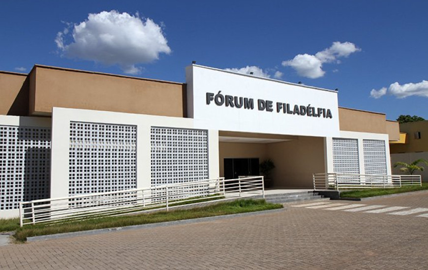 Juiz determina que Estado estruture delegacias