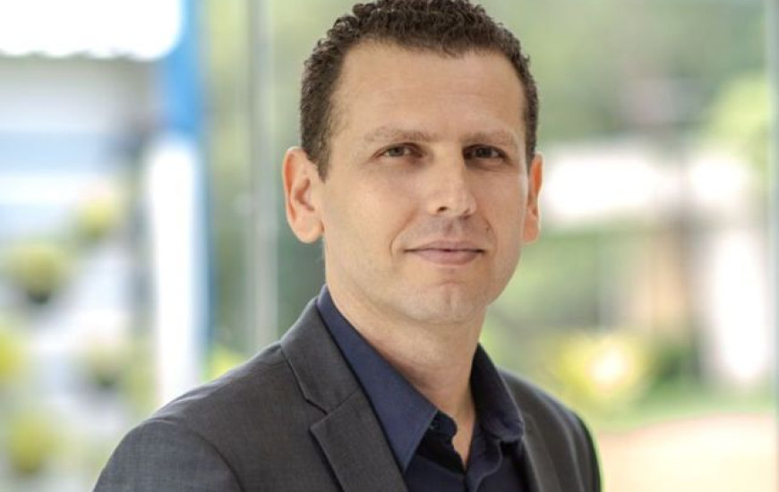 Secretário de Saúde deixa o cargo para cursar medicina