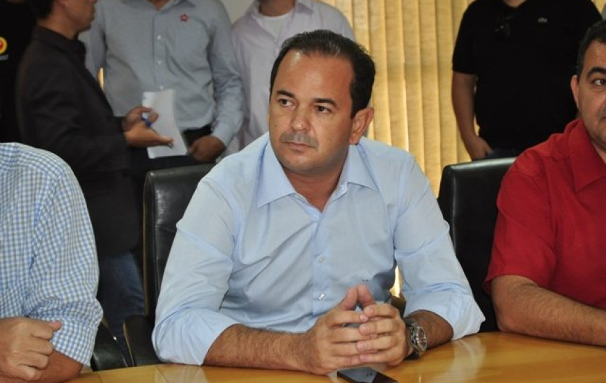 Roberto Pires retirou pré-candiatura