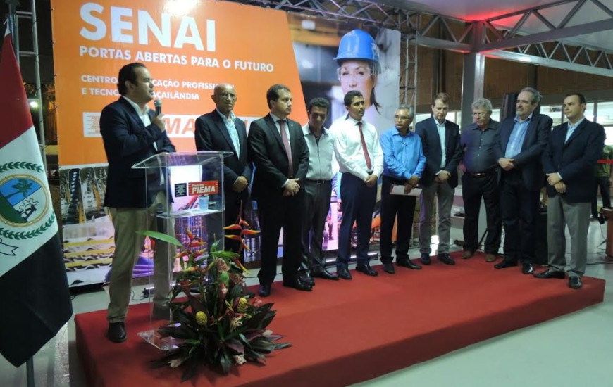 Roberto Pires esteve representando o presidente da CNI