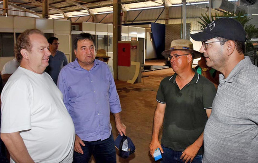 Neste domingo, 5, o governador Mauro Carlesse, vistoriou a montagem da estrutura