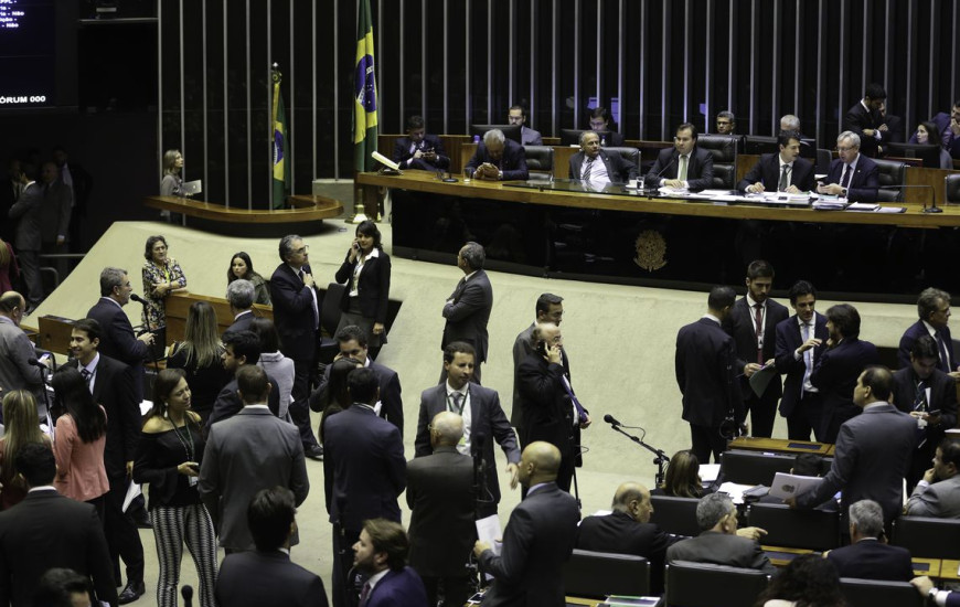 No Senado foram 47 votos favoráveis e dois contrários