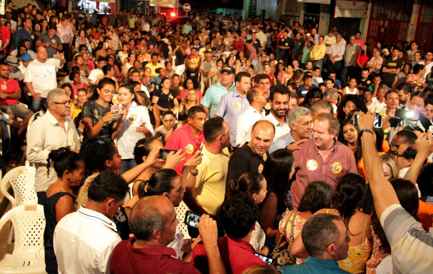 Reunião política de Carlesse na 307 Norte Vila União em Palmas