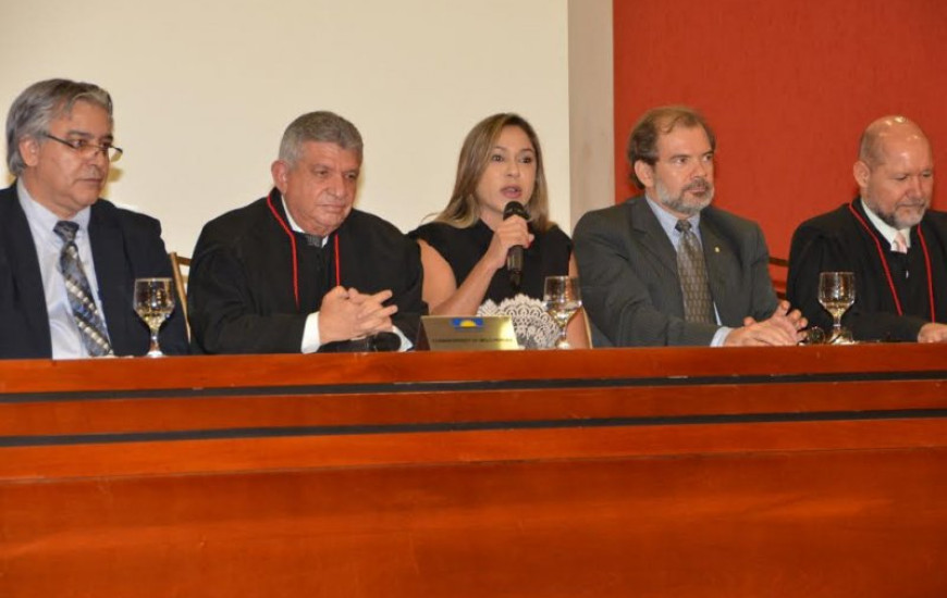 Deputada estadual Luana Ribeiro