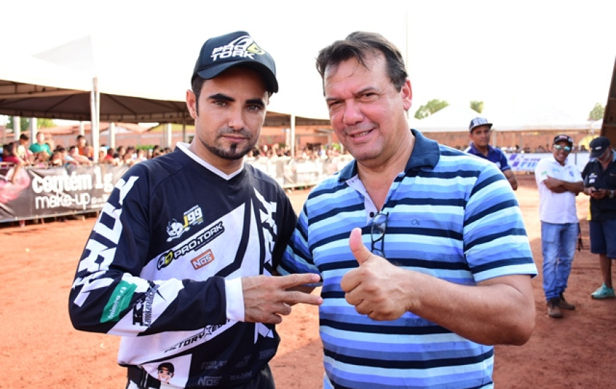 Ex-prefeito anuncia pré-candidatura a deputado estadual em 2018