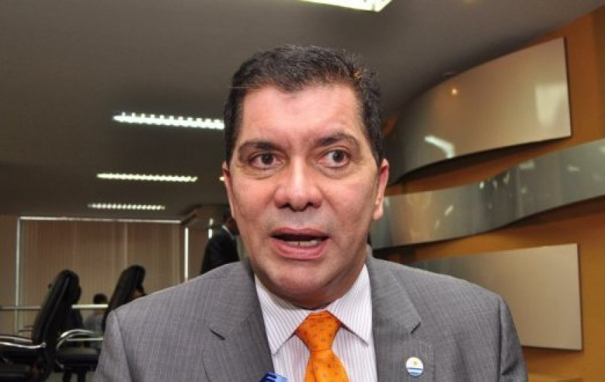 Amastha pede votos para Mourão