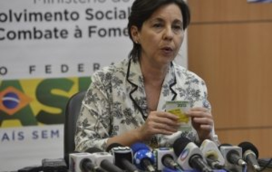 Ministra em comunicado oficial