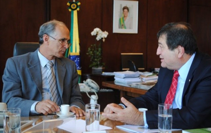 Halum em audiência com Antonio Andrade