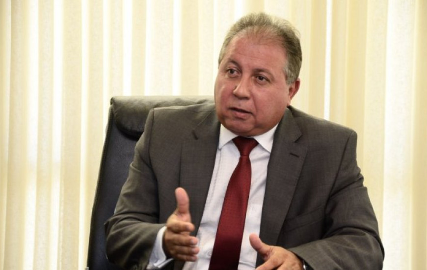 Ronaldo Eurípedes revalida decretos do Governador