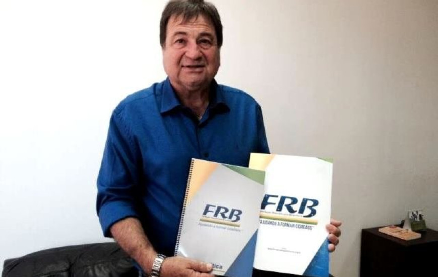 Curso de Política é iniciativa de César Halum