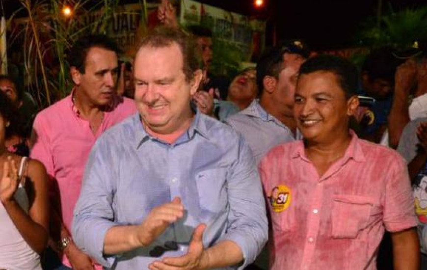 Carlesse e Auri-Wulange em campanha pelo Bico