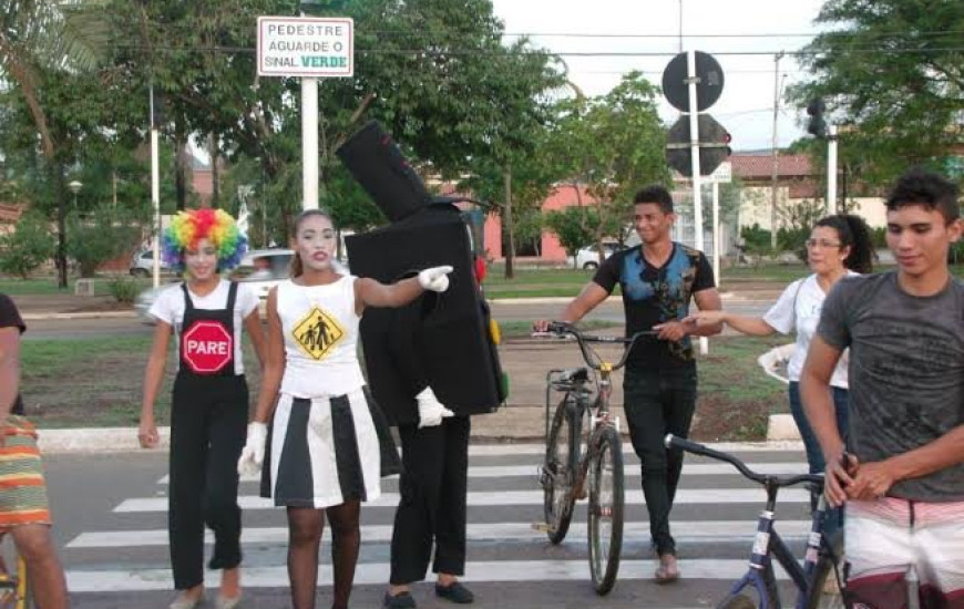 Companhia oferta oficinas