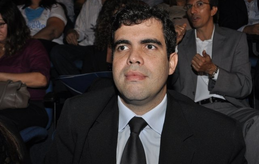 Ricardo Ayres sofreu acidente no domingo