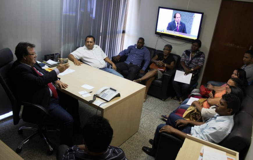 Vilmar recebe novos filiados do SD