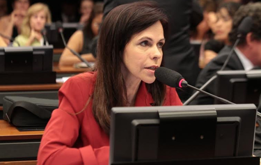 Deputada federal Profª Dorinha