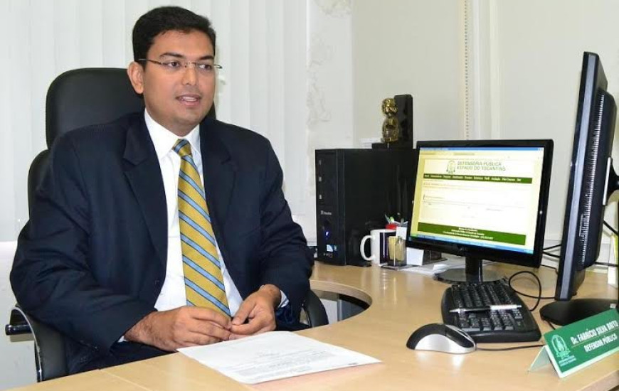 Fabrício, defensor público e autor da ACP