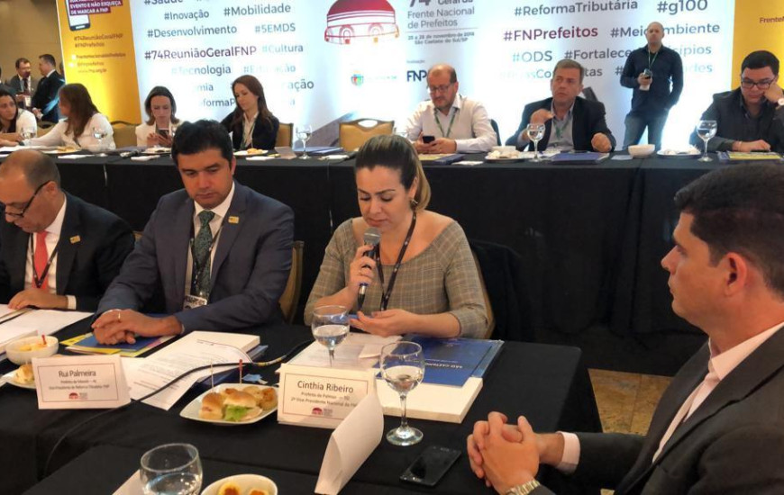 A Frente Nacional de Prefeitos divulgou nota pedindo posicionamento da União.